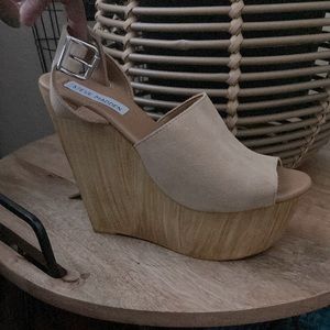 Steve Madden Brigit Wedges